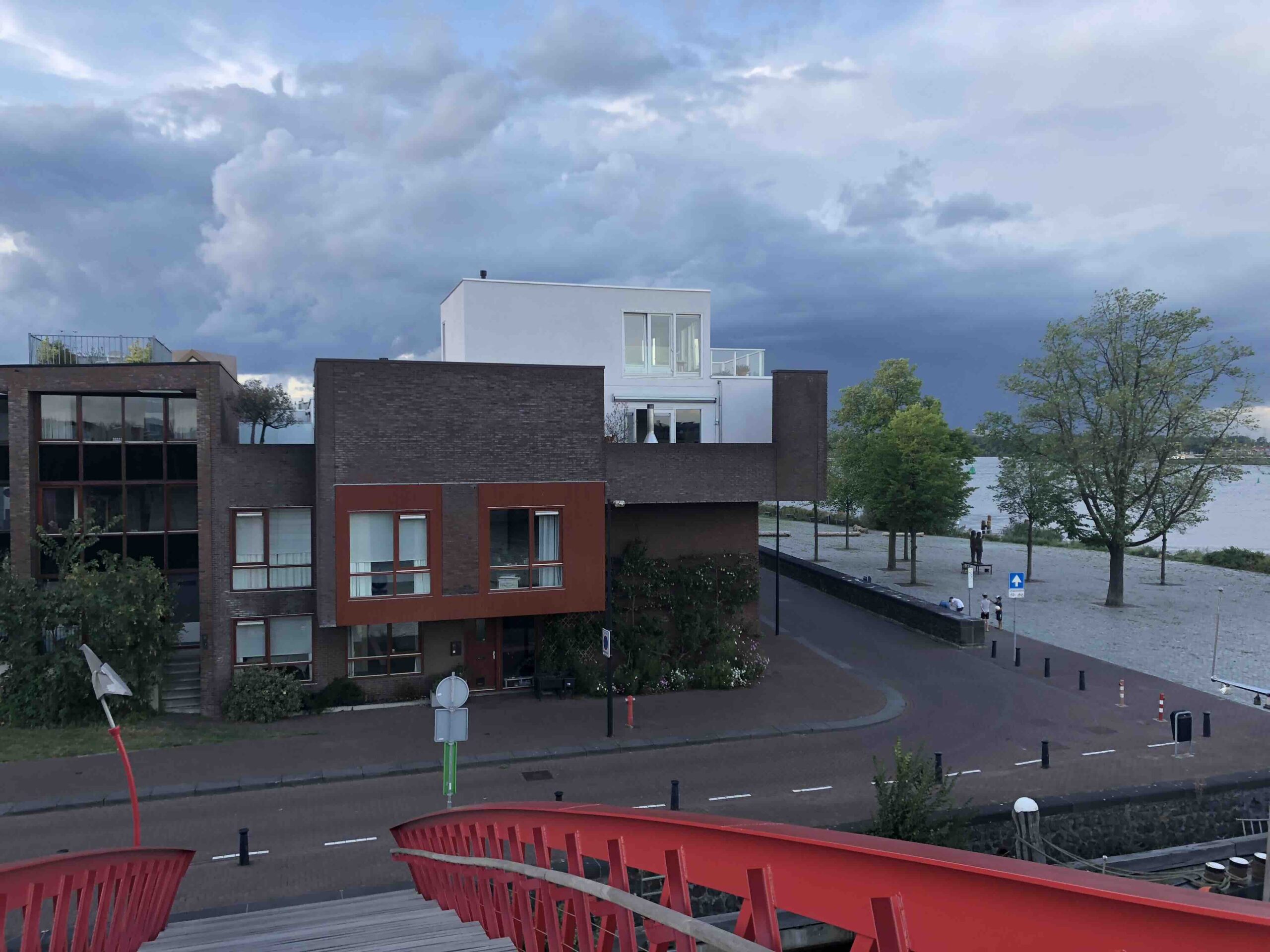 High-end Hoekhuis